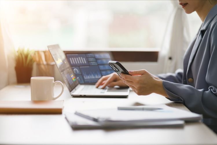 Best Dog Friendly Restaurants in Los Angeles with Patios for Your Pup